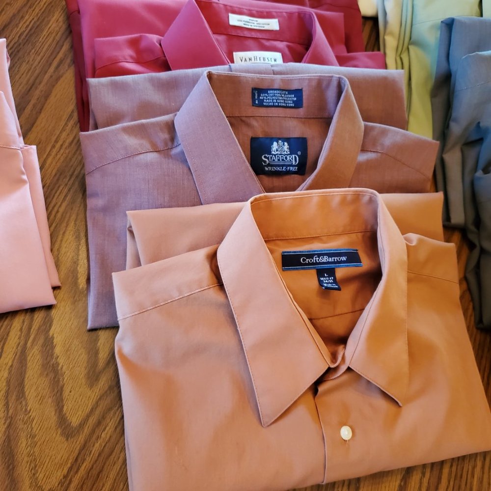 Men's Dress Shirts - Collection of 16 - Picture 3 of 16